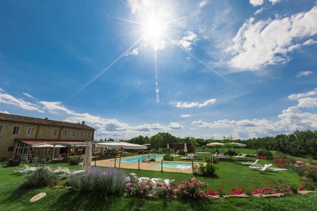 Favorita Food&Wine Resort Bastia Umbra Exterior foto